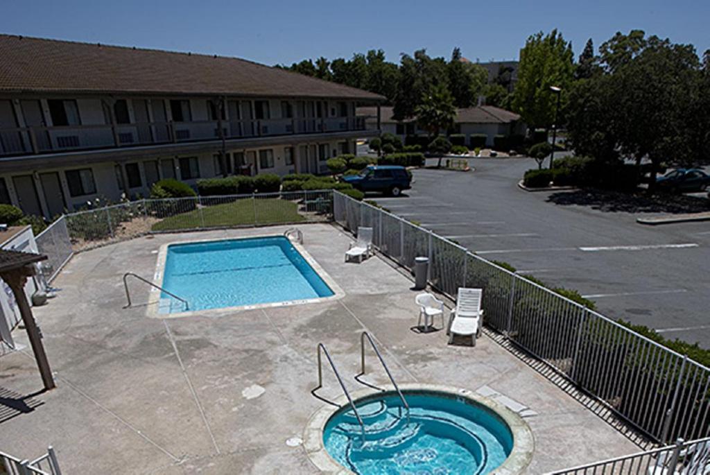 Ez 8 Motel Newark Eksteriør bilde