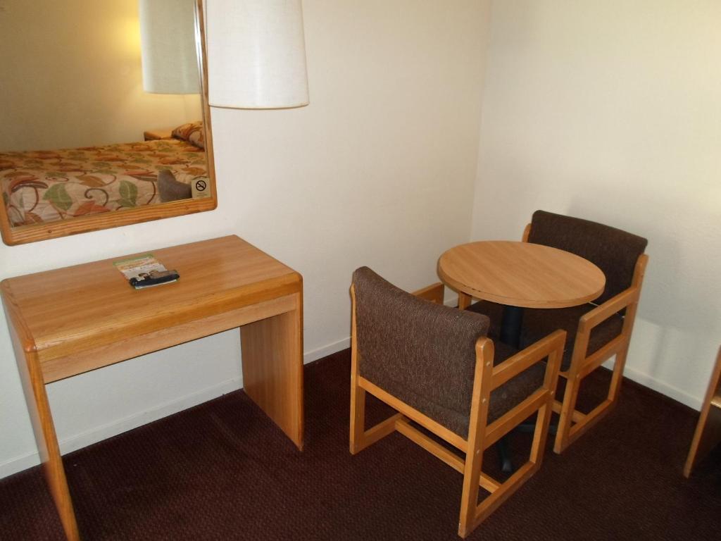 Ez 8 Motel Newark Rom bilde