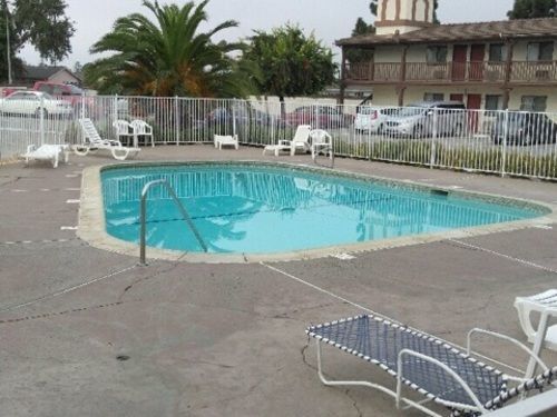 Ez 8 Motel Newark Eksteriør bilde